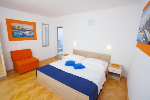 Apartments Ratko Tucepi Bilik gambar