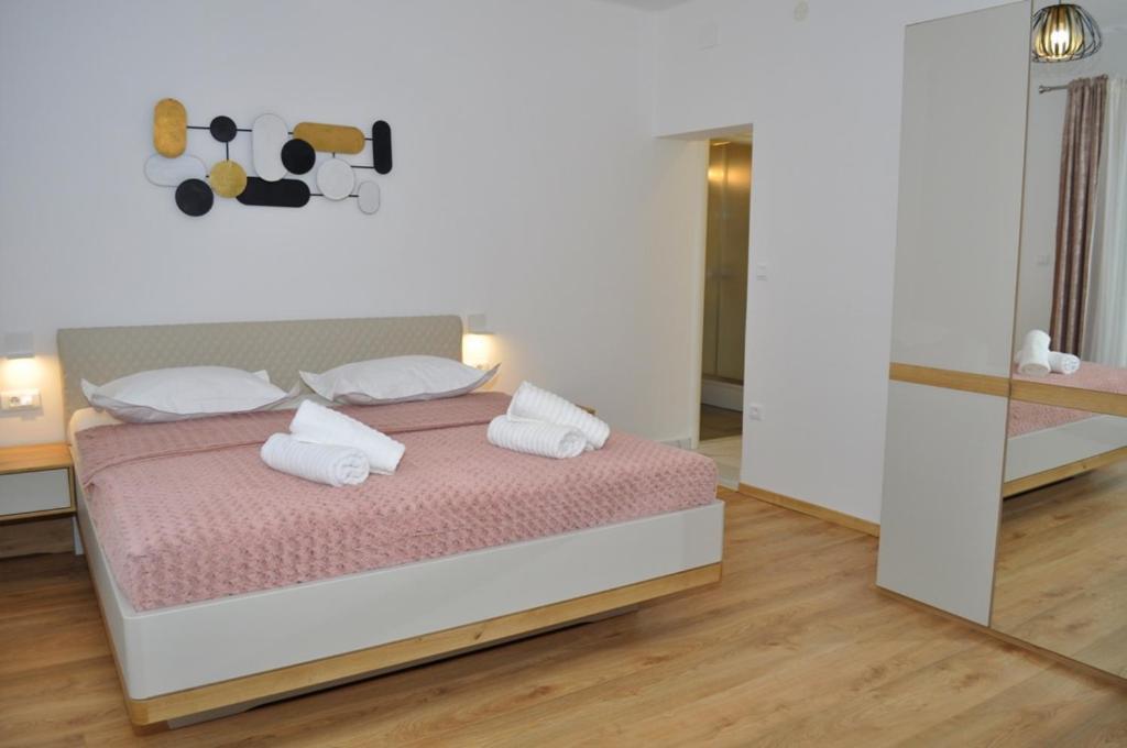 Apartments Ratko Tucepi Luaran gambar