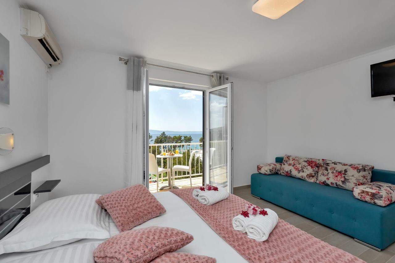Apartments Ratko Tucepi Luaran gambar