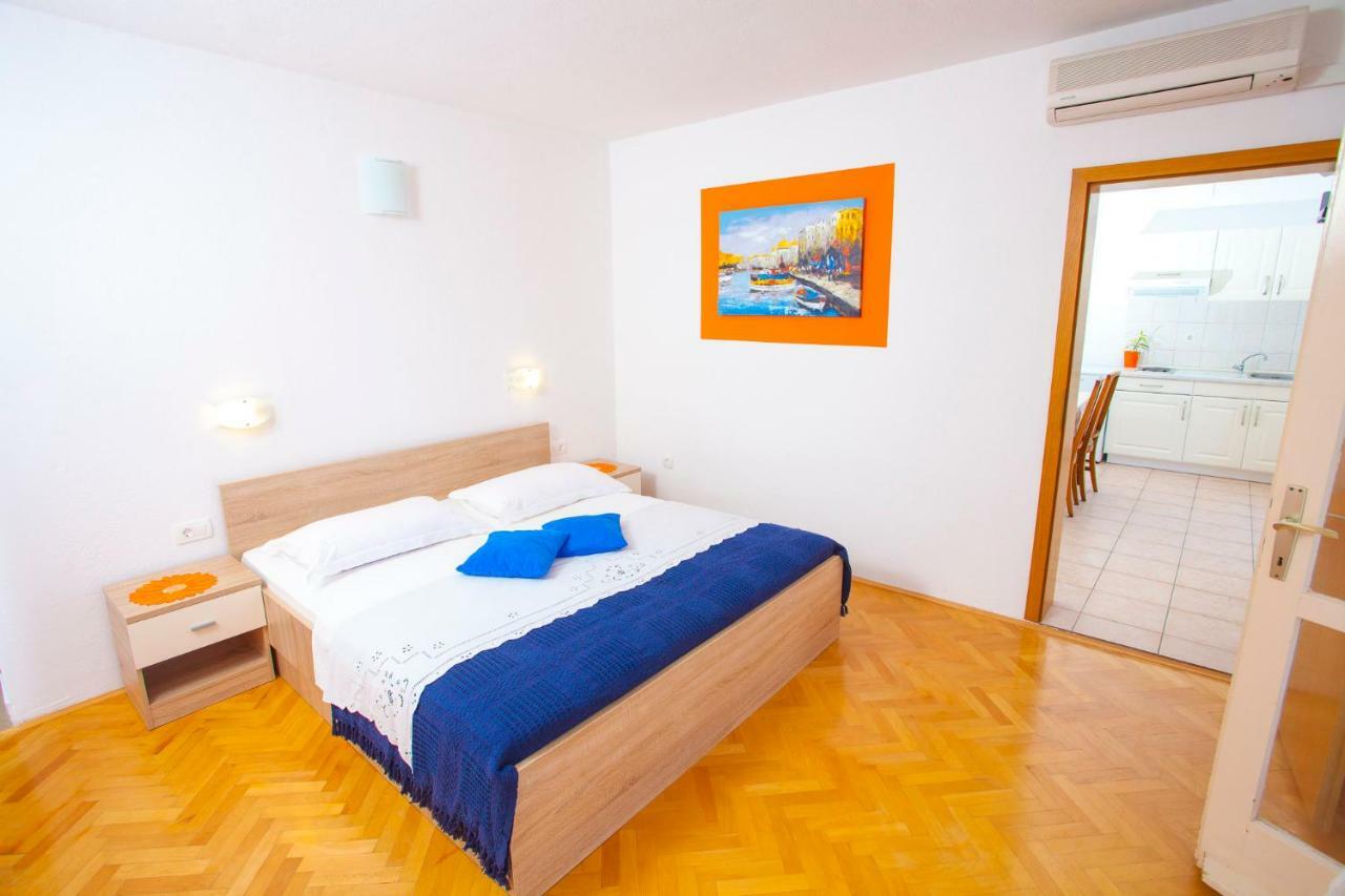 Apartments Ratko Tucepi Luaran gambar