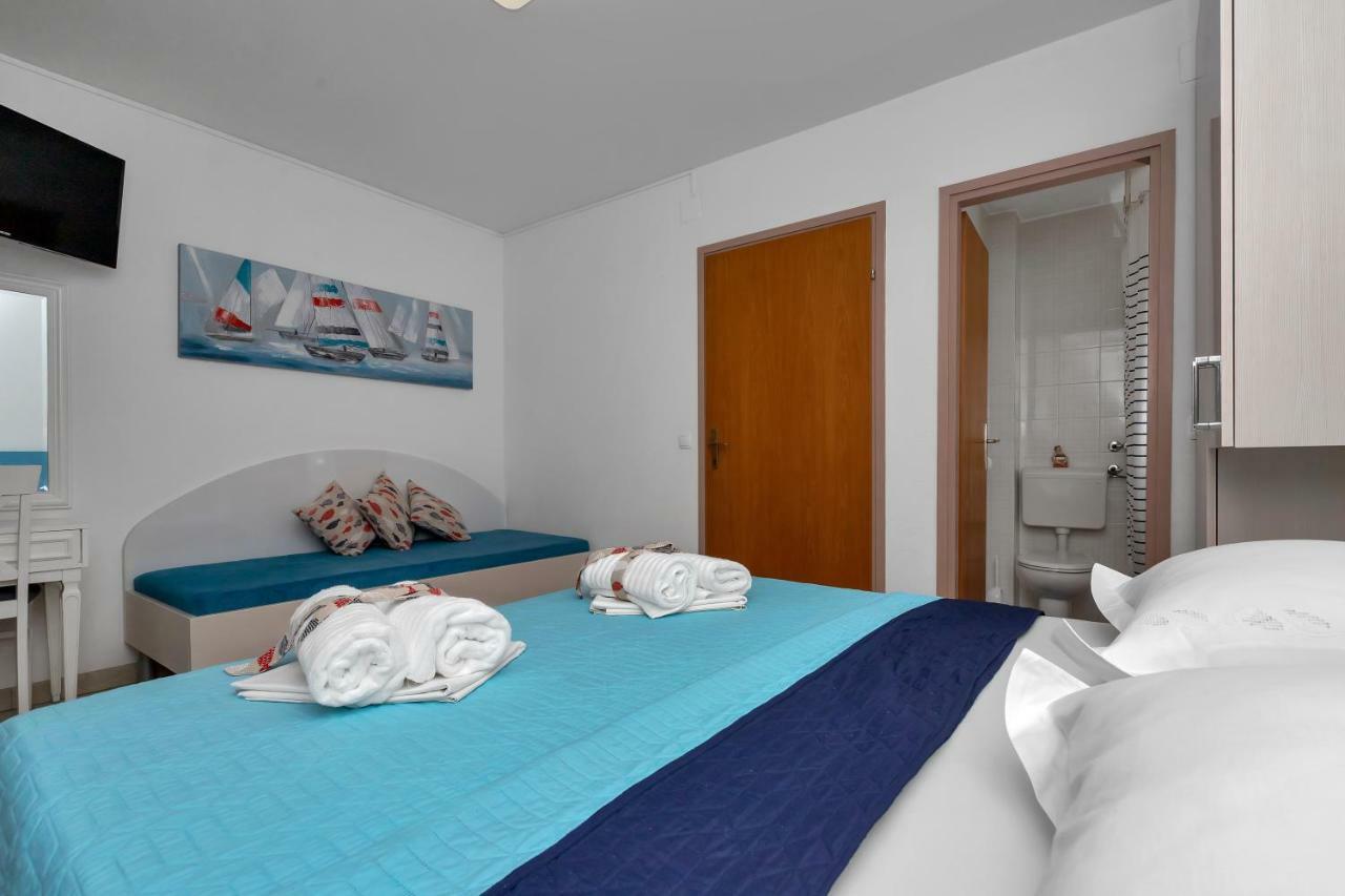 Apartments Ratko Tucepi Luaran gambar