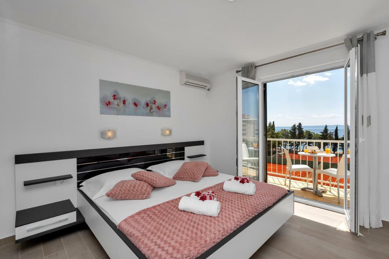 Apartments Ratko Tucepi Luaran gambar